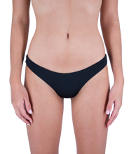 Cargar imagen en el visor de la galería, Classic Leilani Low Waist Scrunch Bikini Bottom in Midnight Black